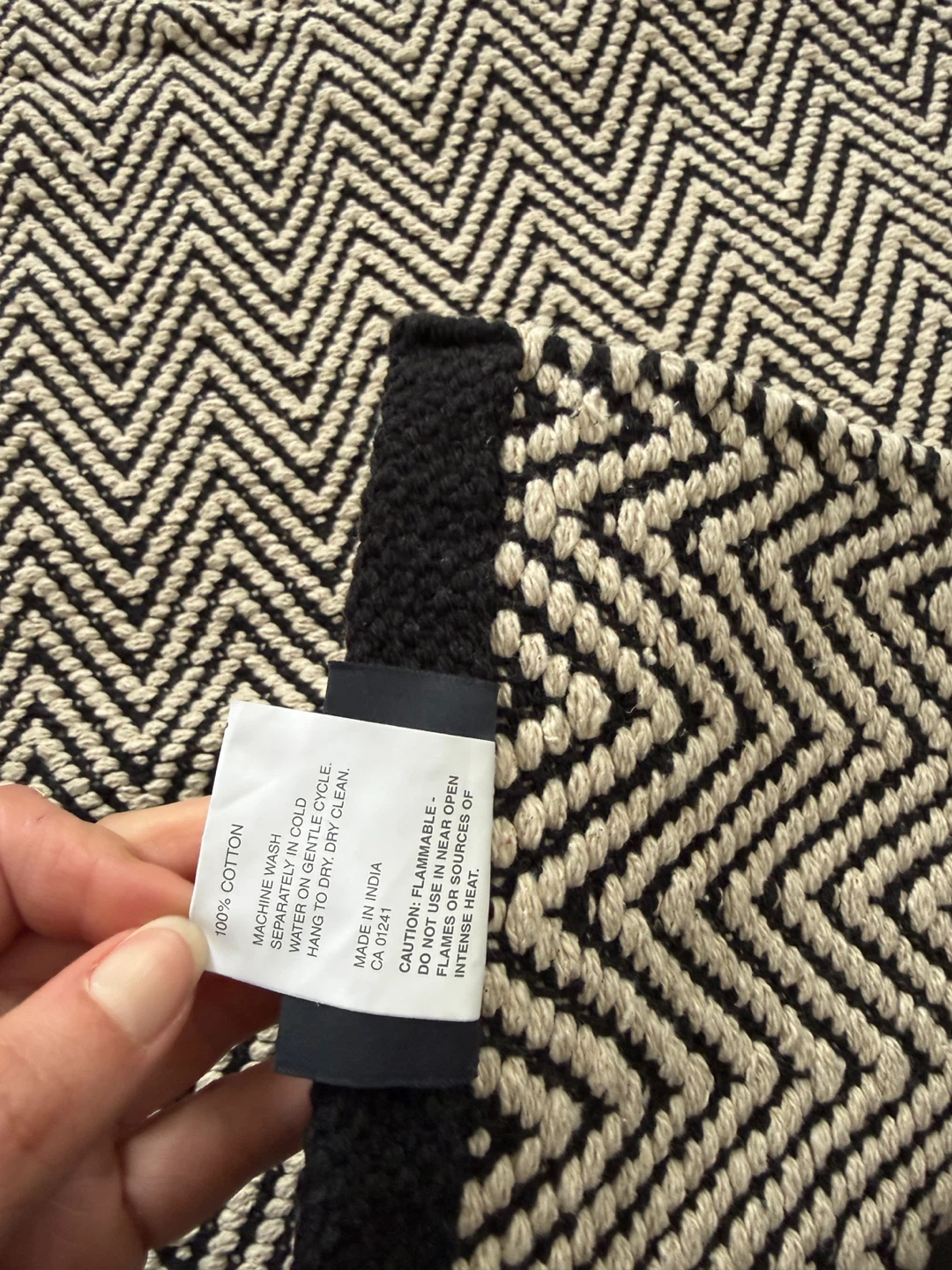 Black and Beige 100% Cotton Rug - photo 3
