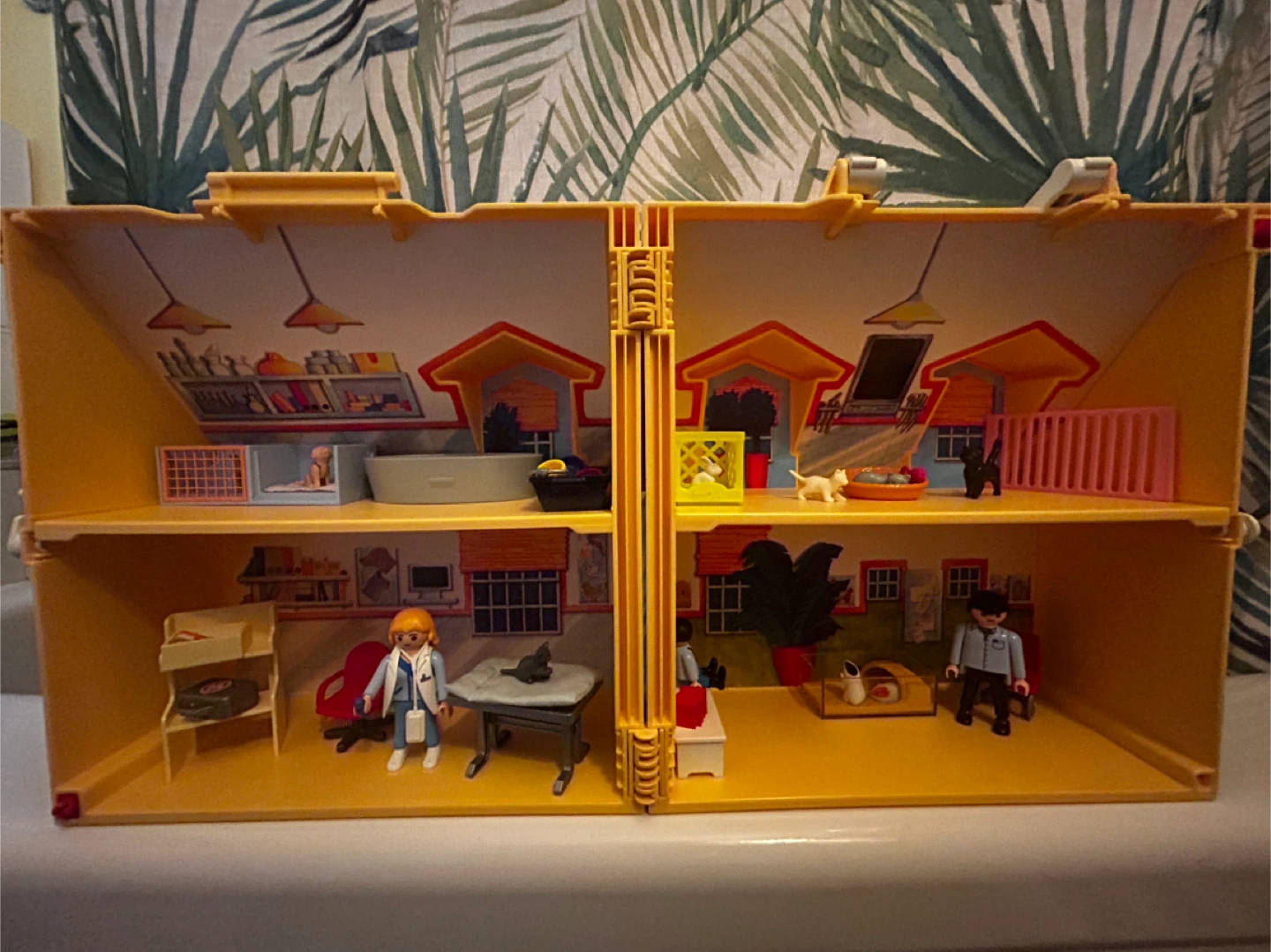 Playmobil Pet Clinic Carry Case Playset - photo 2