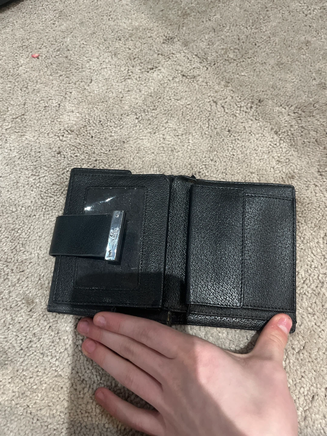 Black Gucci Bifold Wallet - photo 3
