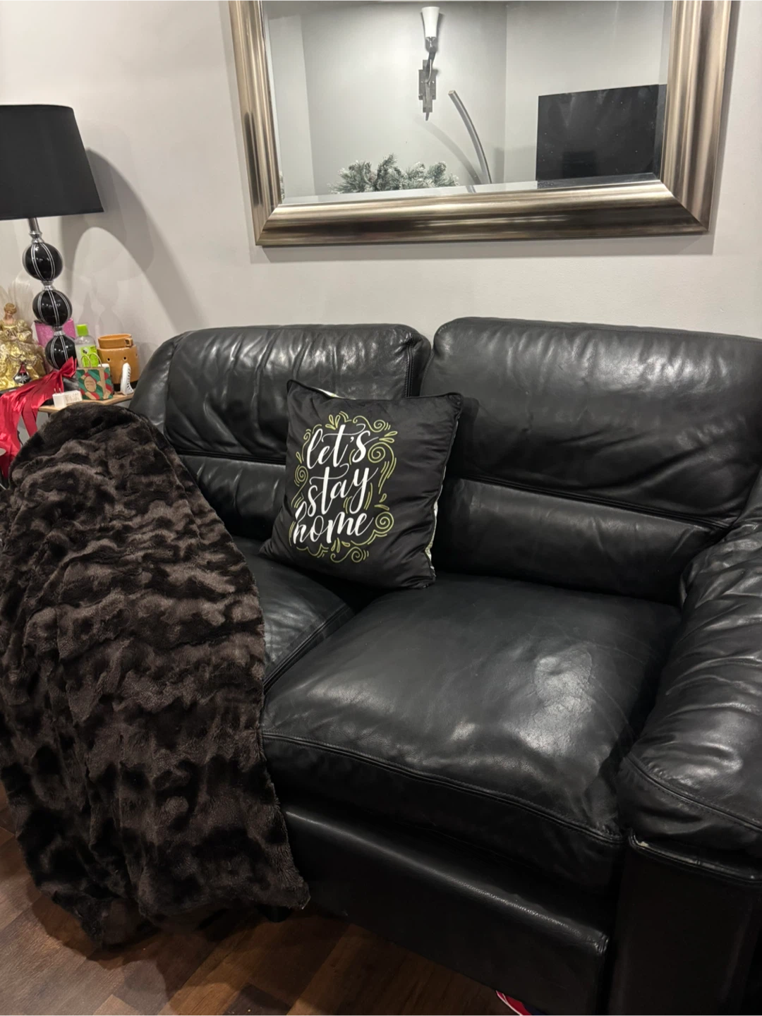 Black Leather Loveseat Sofa - photo 2