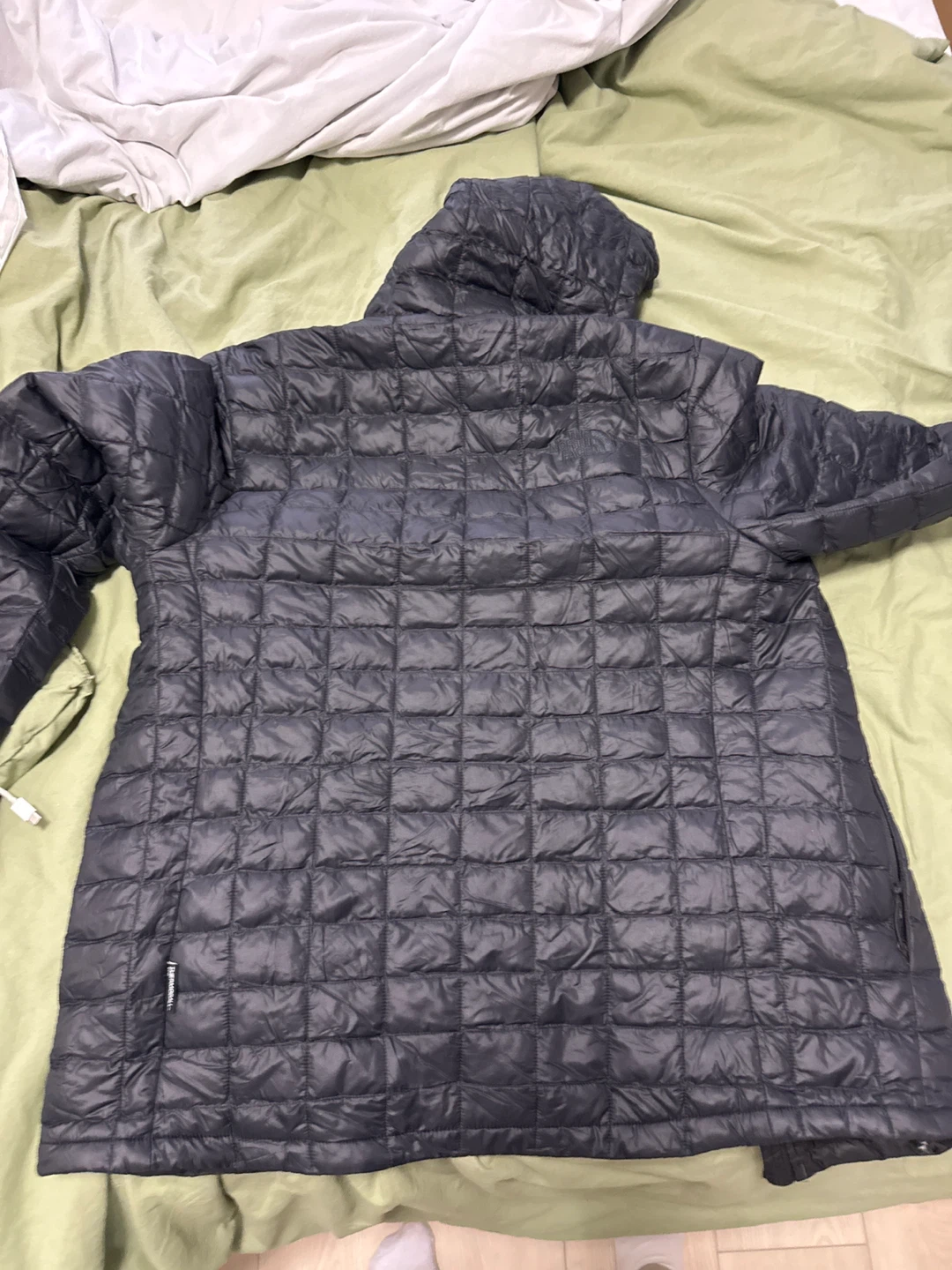 The North Face Hooded Puffer Jacket - photo 2