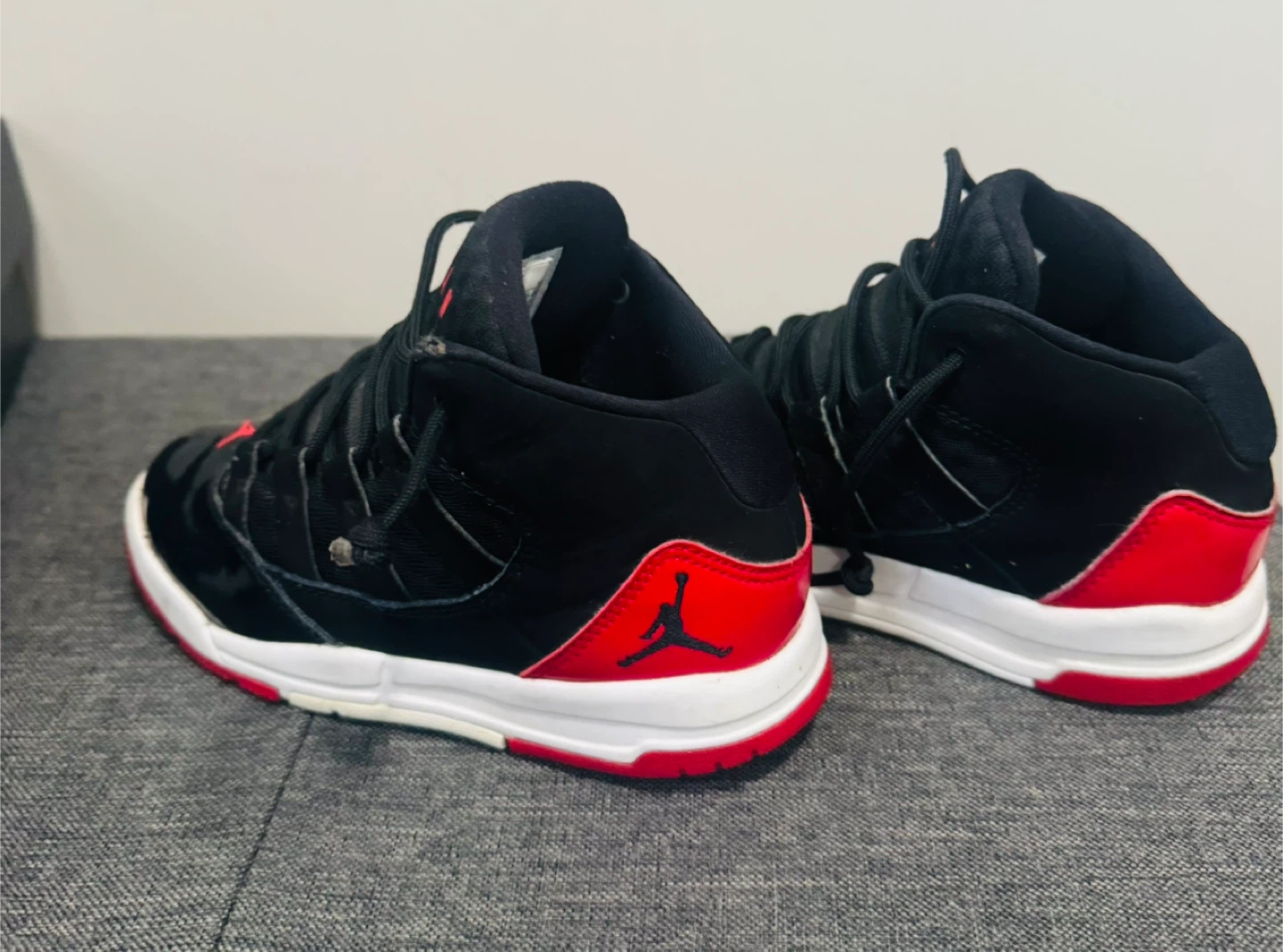 Jordan Max Aura (PS) Black/Red/White Sneakers - photo 3