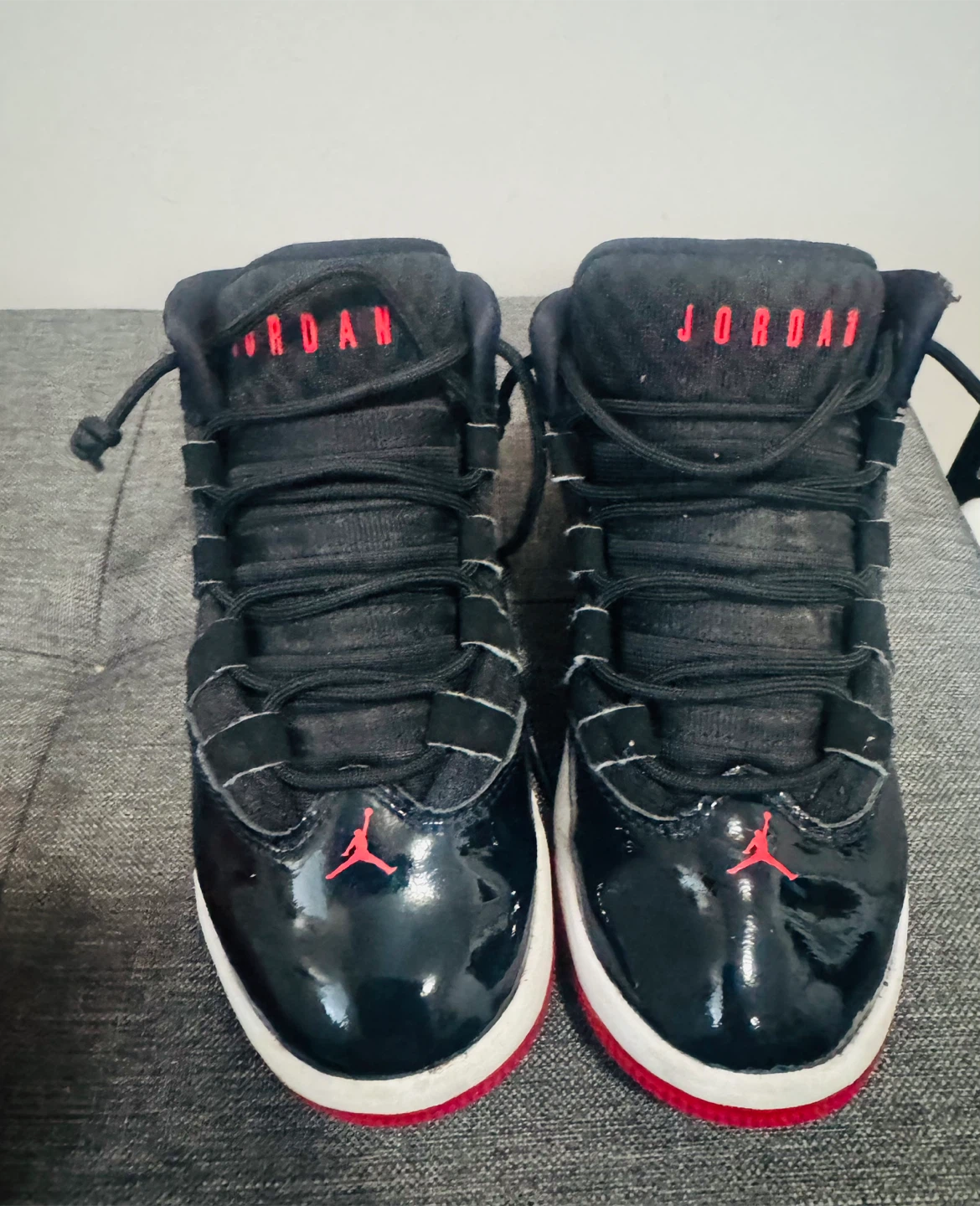 Jordan Max Aura (PS) Black/Red/White Sneakers - photo 2