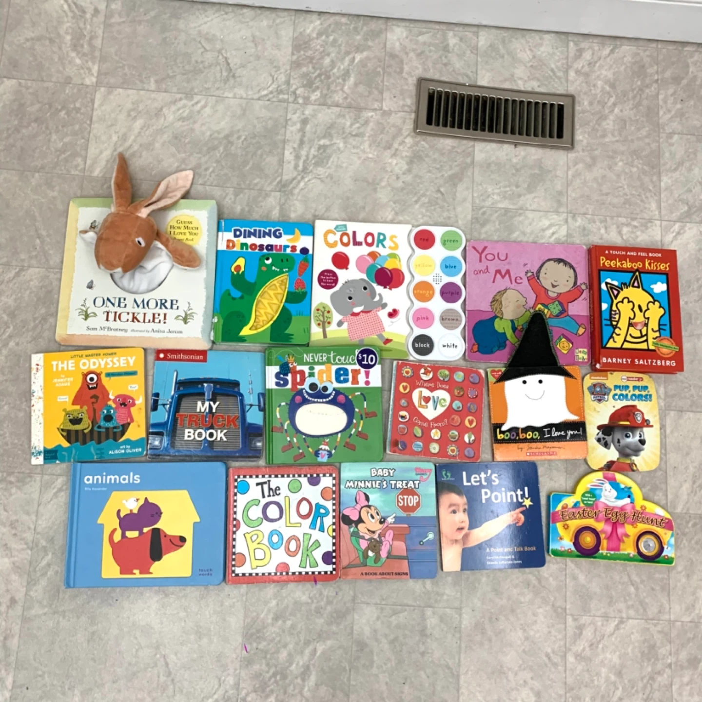 Baby Books - Assorted kids / children’s books for babies