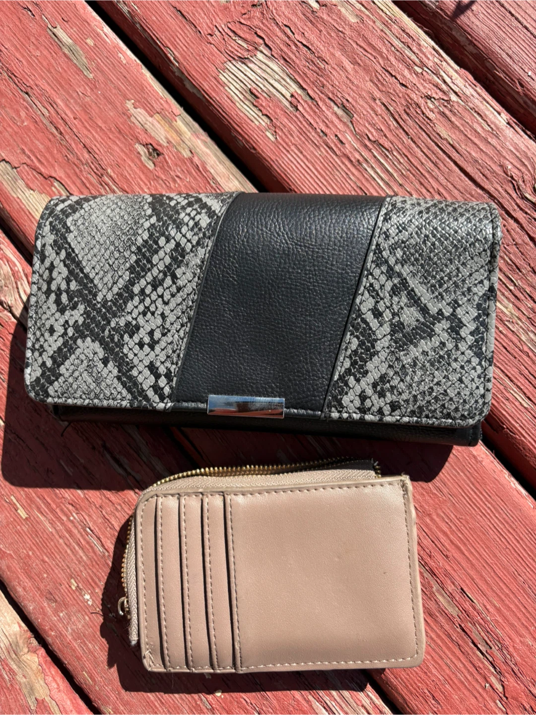 Black and Tan Wallet Set with Snake Print Accent