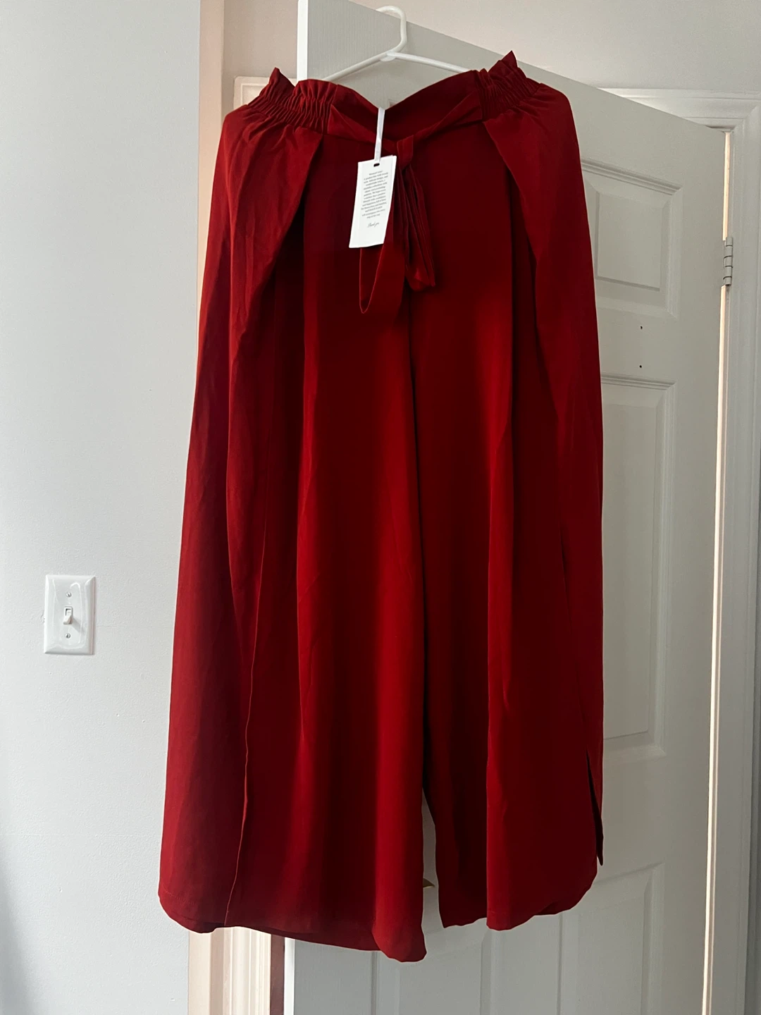 Red Wide Leg Pants with Tie Waist and Pockets