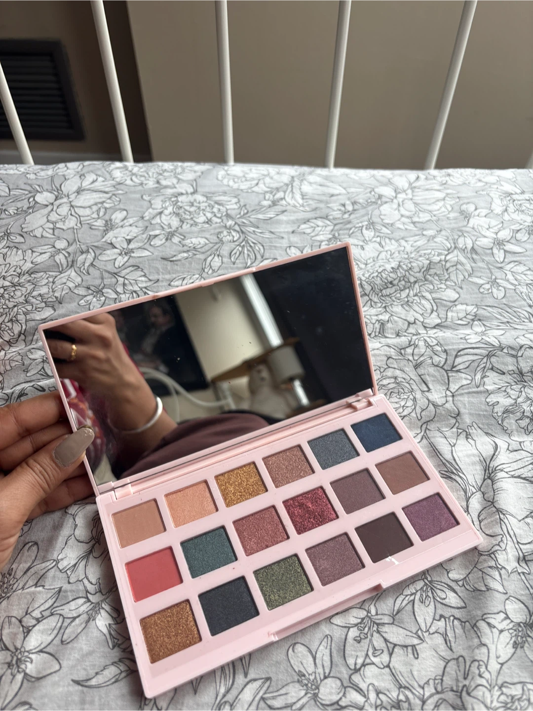 Ciaté London The Editor Palette New England Eyeshadow Palette - photo 3