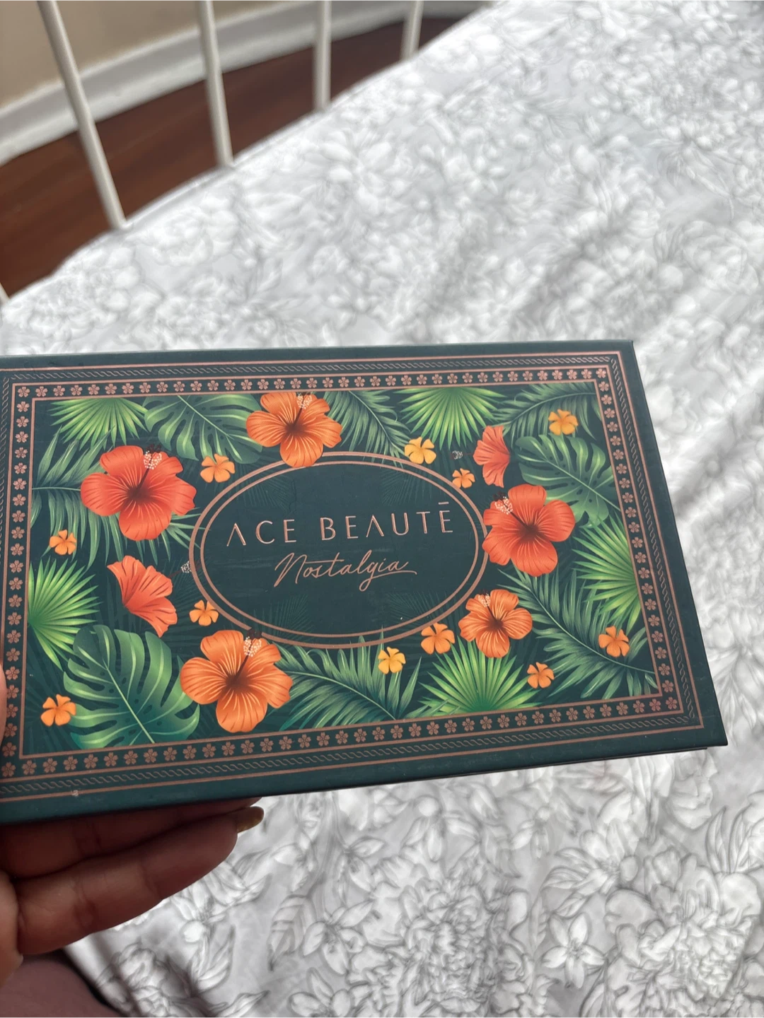 Ace Beaute Nostalgia Eyeshadow Palette - photo 2