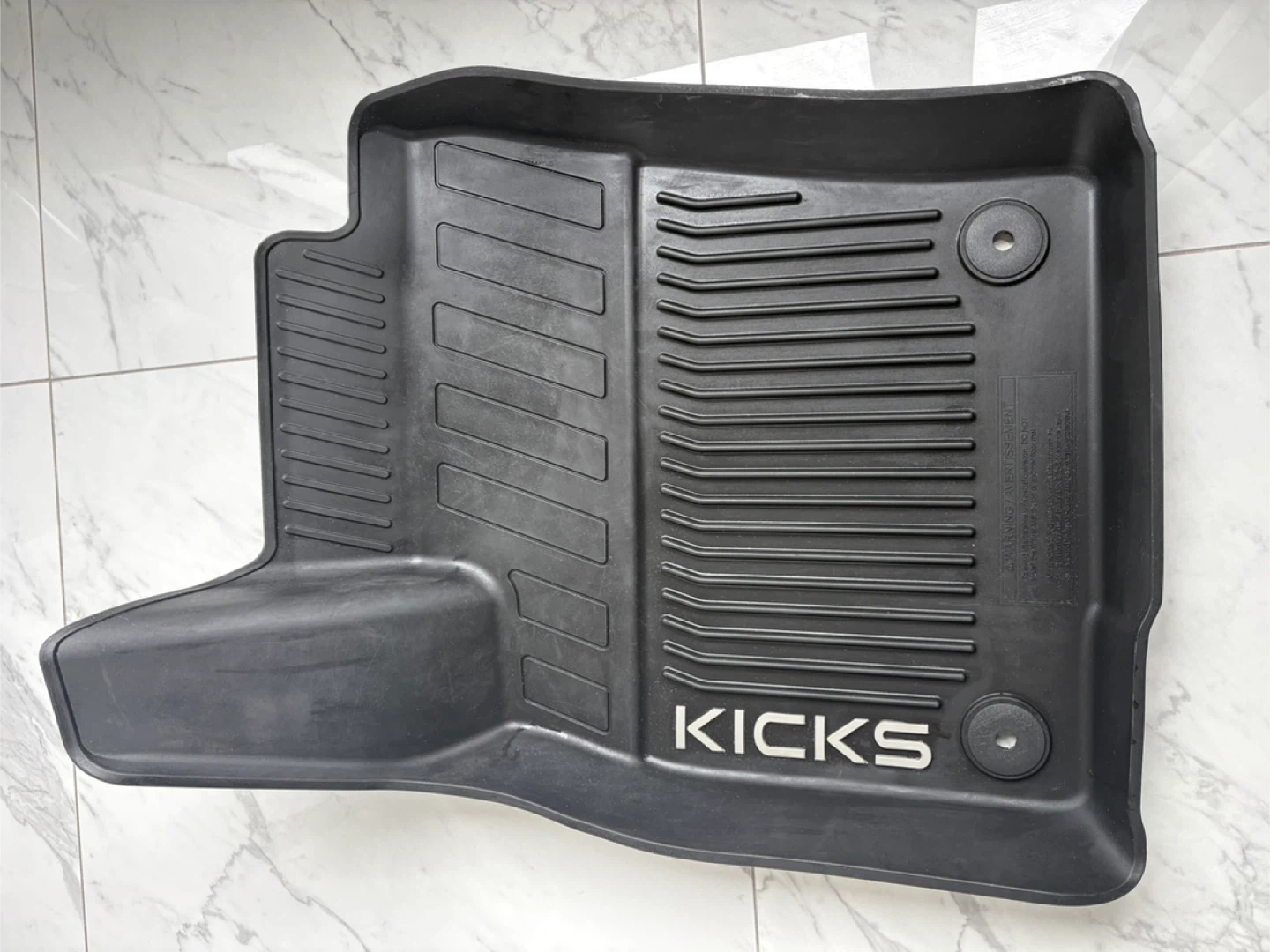 Nissan Kicks Custom made All Weather Floor Mats - photo 2