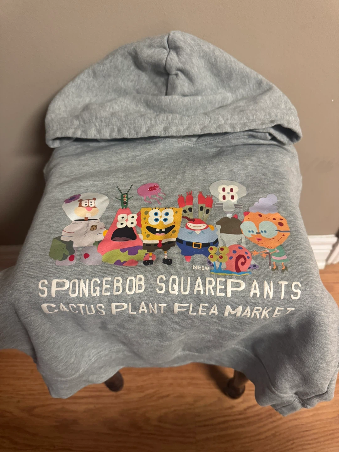 Uniqlo Spongebob Squarepants UT Hoodie - photo 2