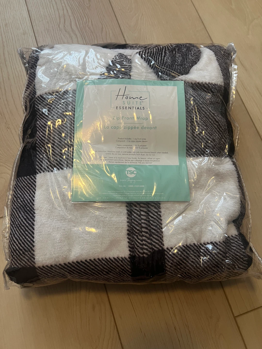 Home Suite Essentials Zip Front Wrap - Plaid