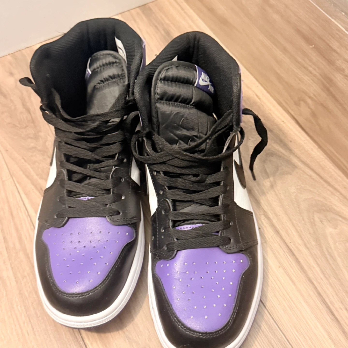 Air Jordan 1 Mid SE Purple Black White - photo 4