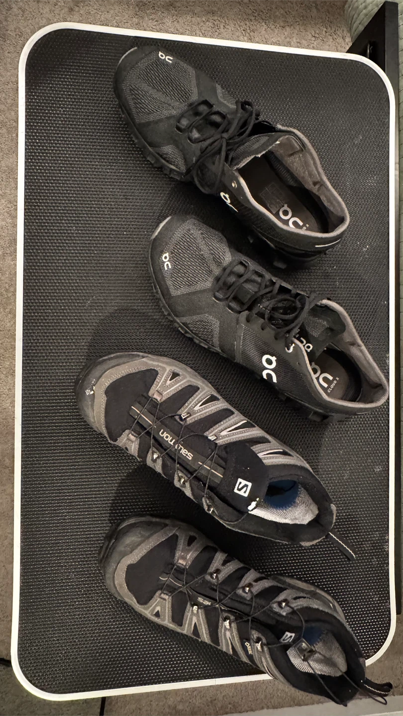 ON Cloud X Running Shoes