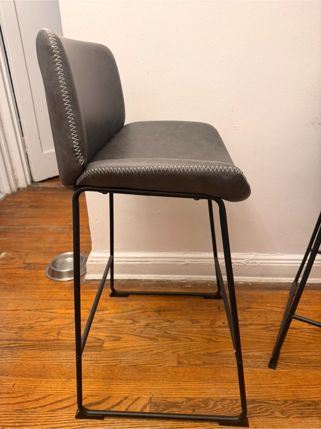 Set of 2 Gray Faux Leather Bar Stools - photo 4