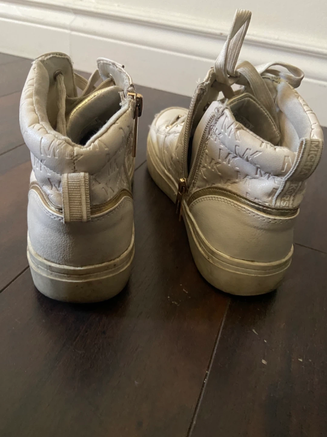 Michael Kors High Top Sneakers White Youth Size 3 - photo 4