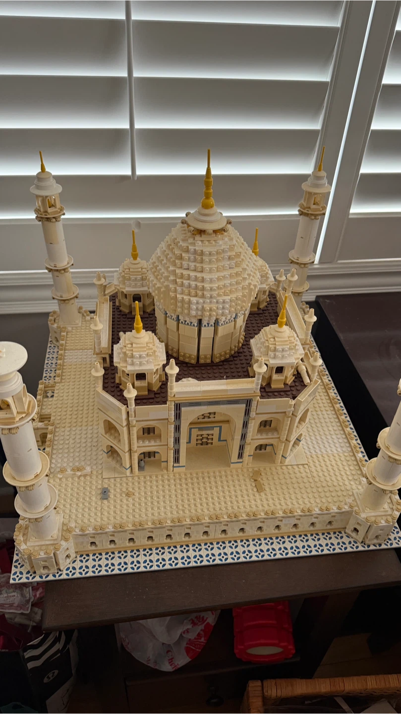 LEGO Taj Mahal 10256