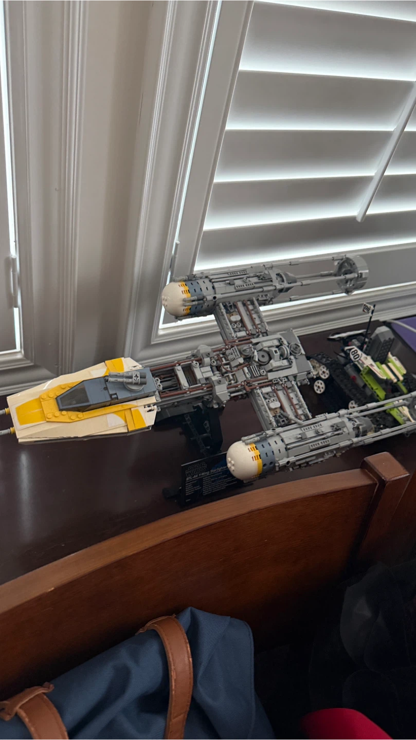 LEGO Star Wars Y-Wing Starfighter