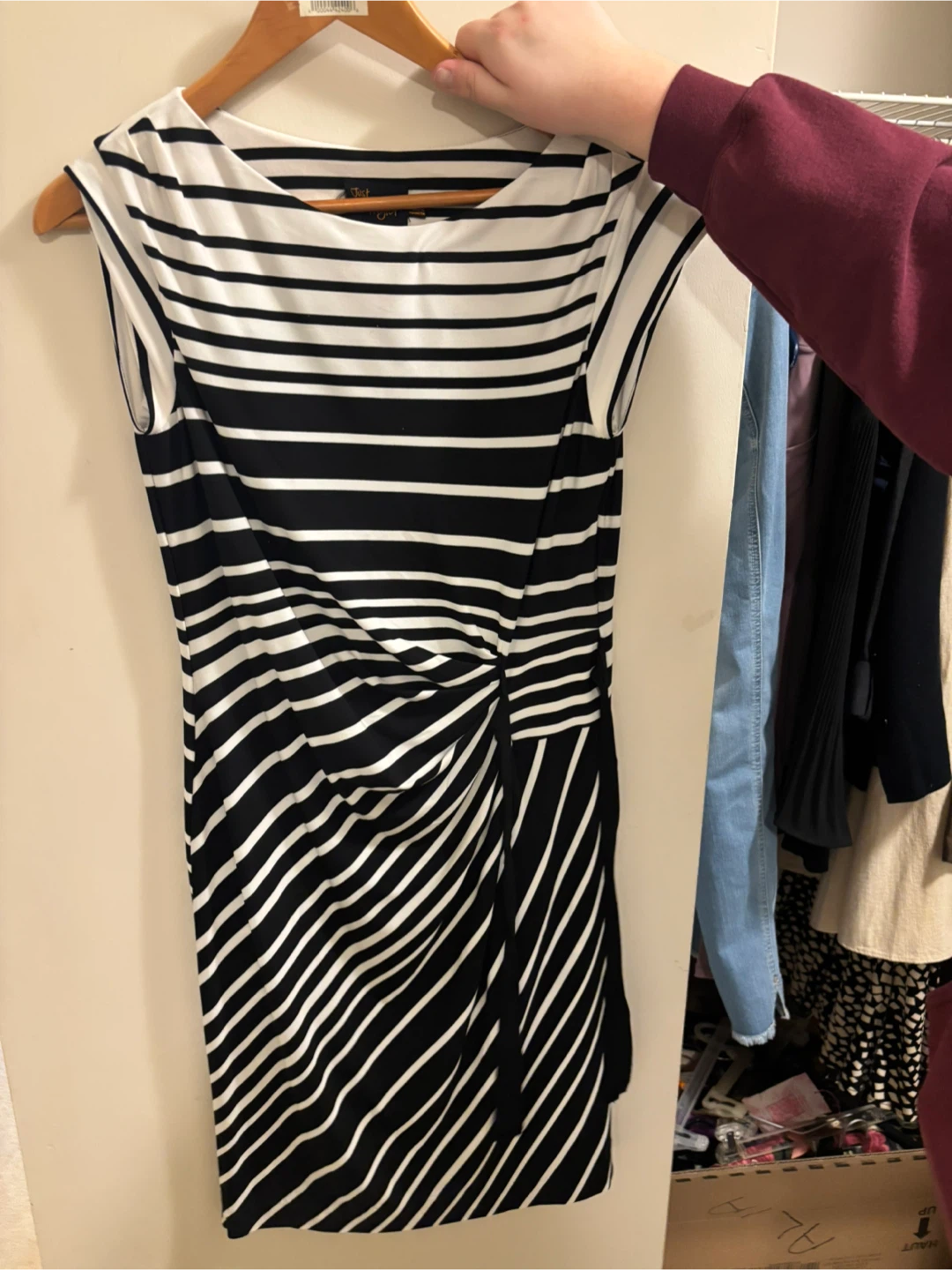 Just... Taylor Black and White Striped Sheath Dress Size 10