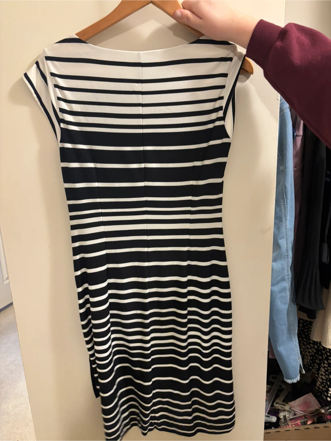 Just... Taylor Black and White Striped Sheath Dress Size 10 - photo 2