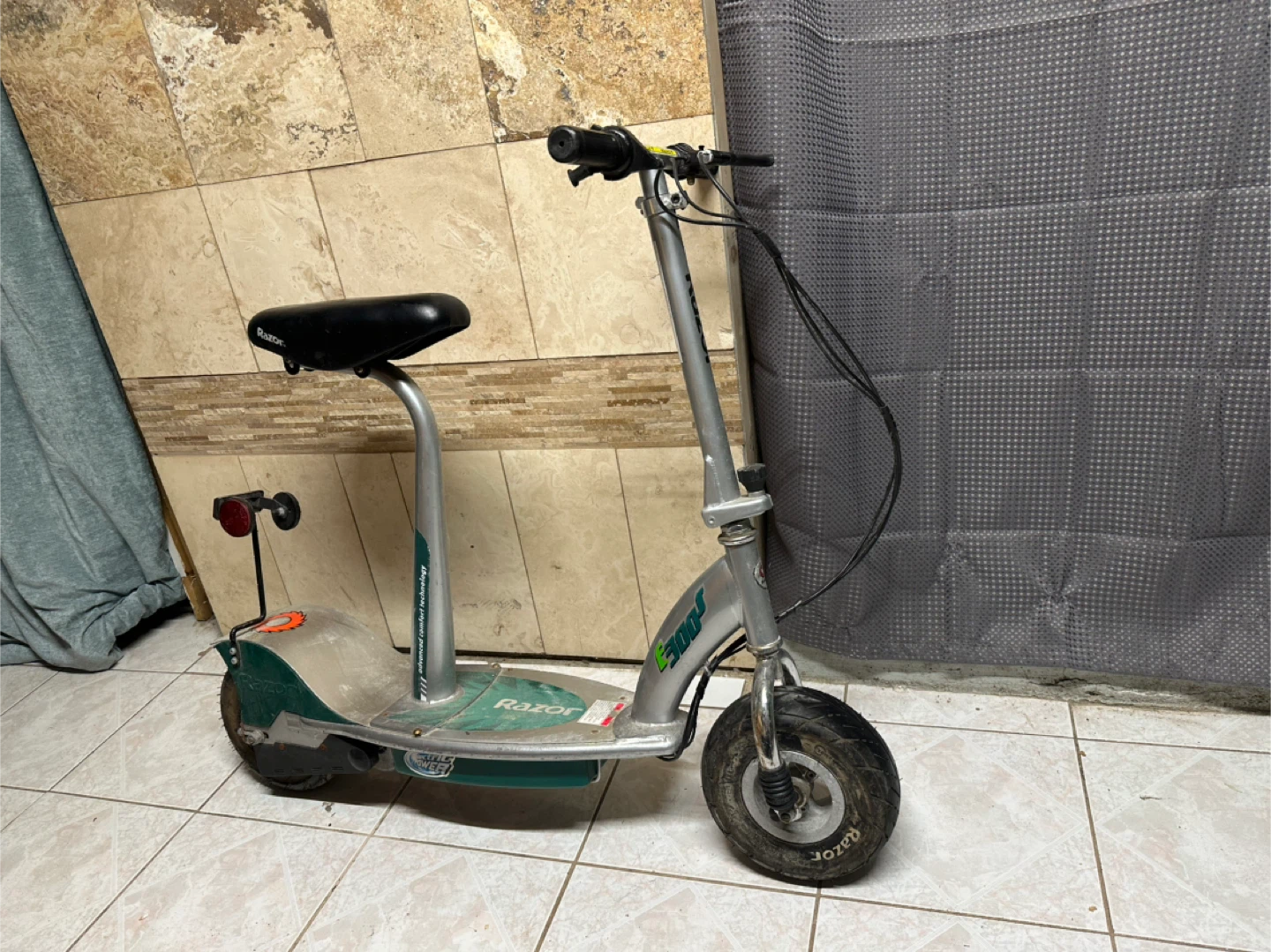Razor E300S Electric Scooter with Seat