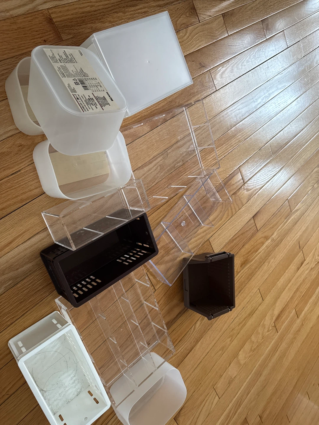 Assorted Plastic Organizers