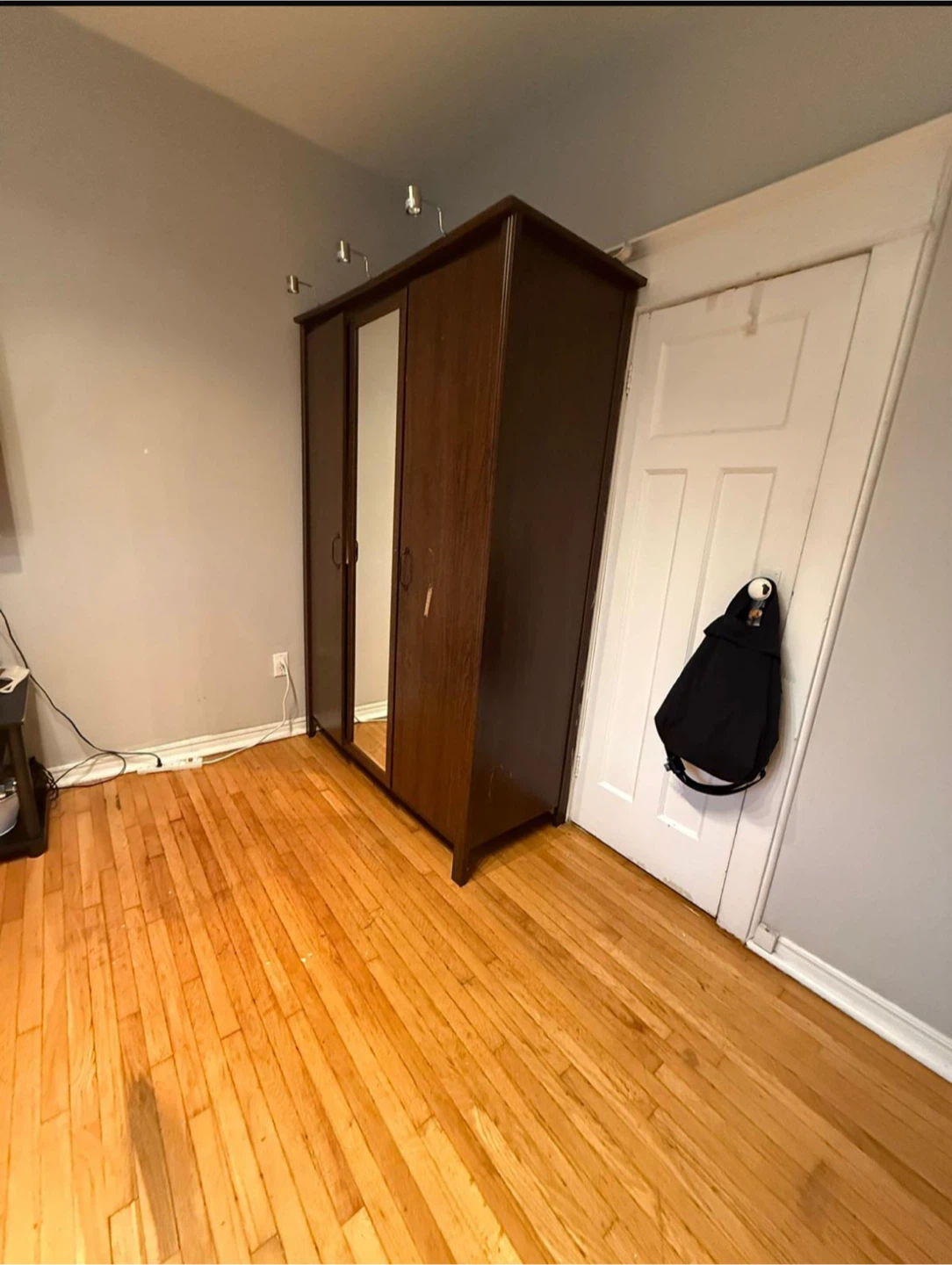 Bright Private Room for Rent - photo 5