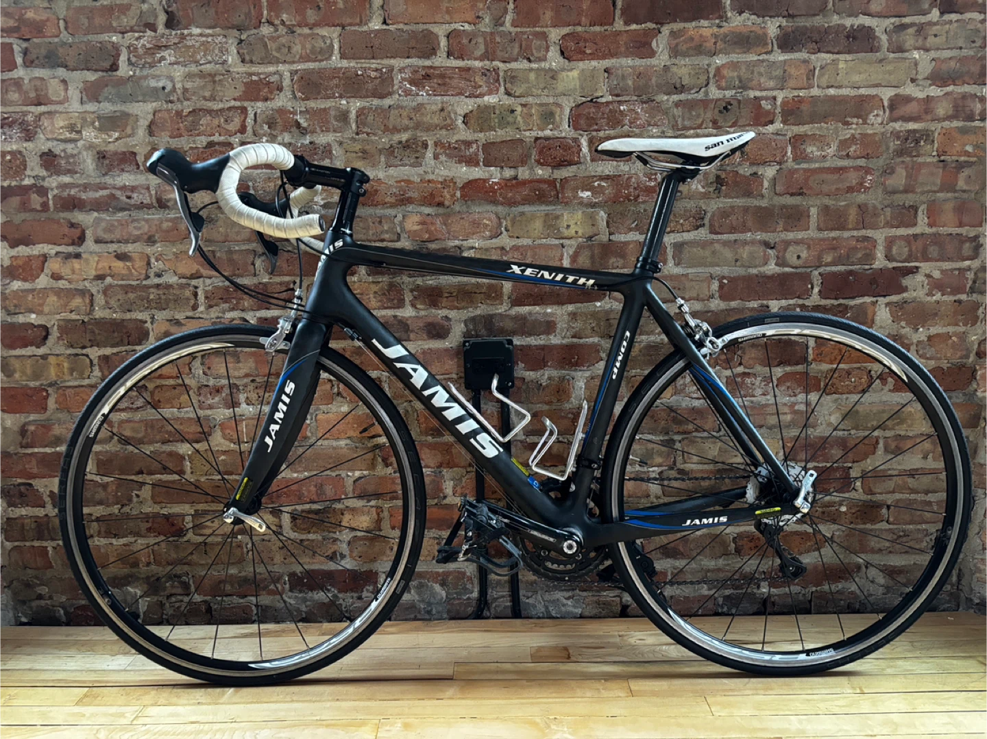 Jamis Xenith Comp Road Bike - photo 2