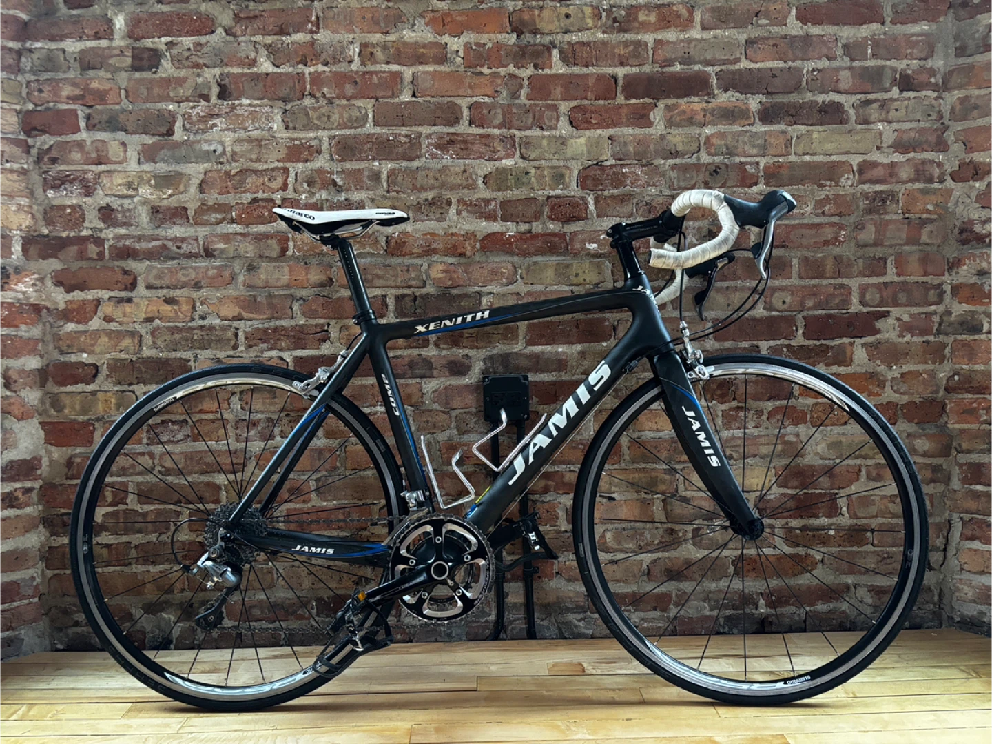 Jamis Xenith Comp Road Bike
