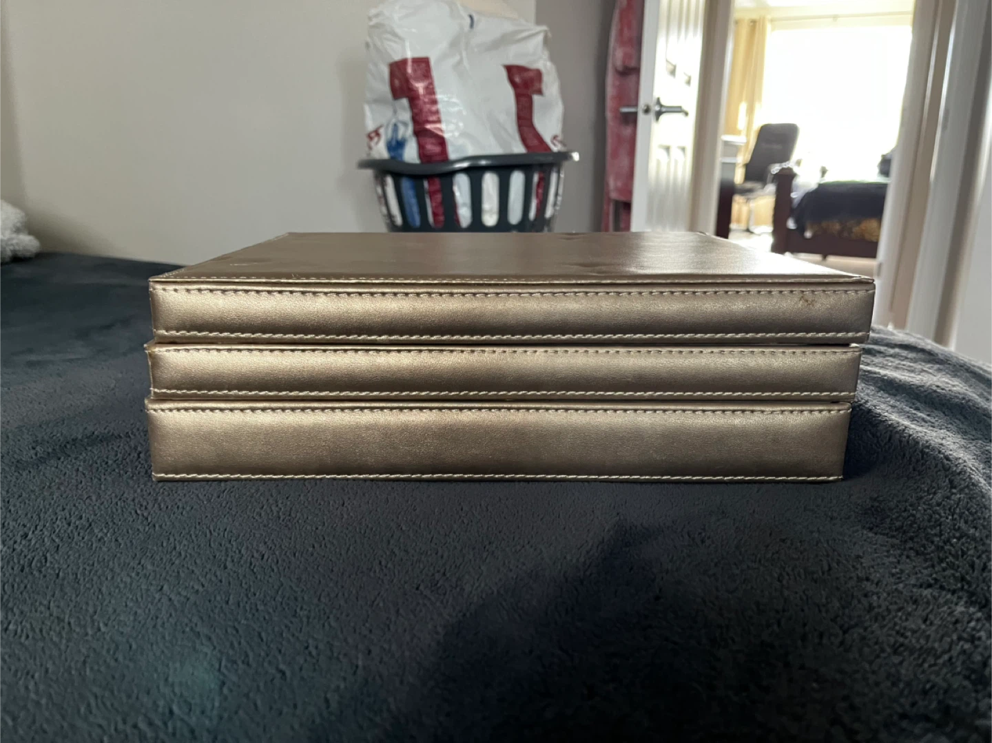 Stackable Velvet Jewelry Box - photo 2