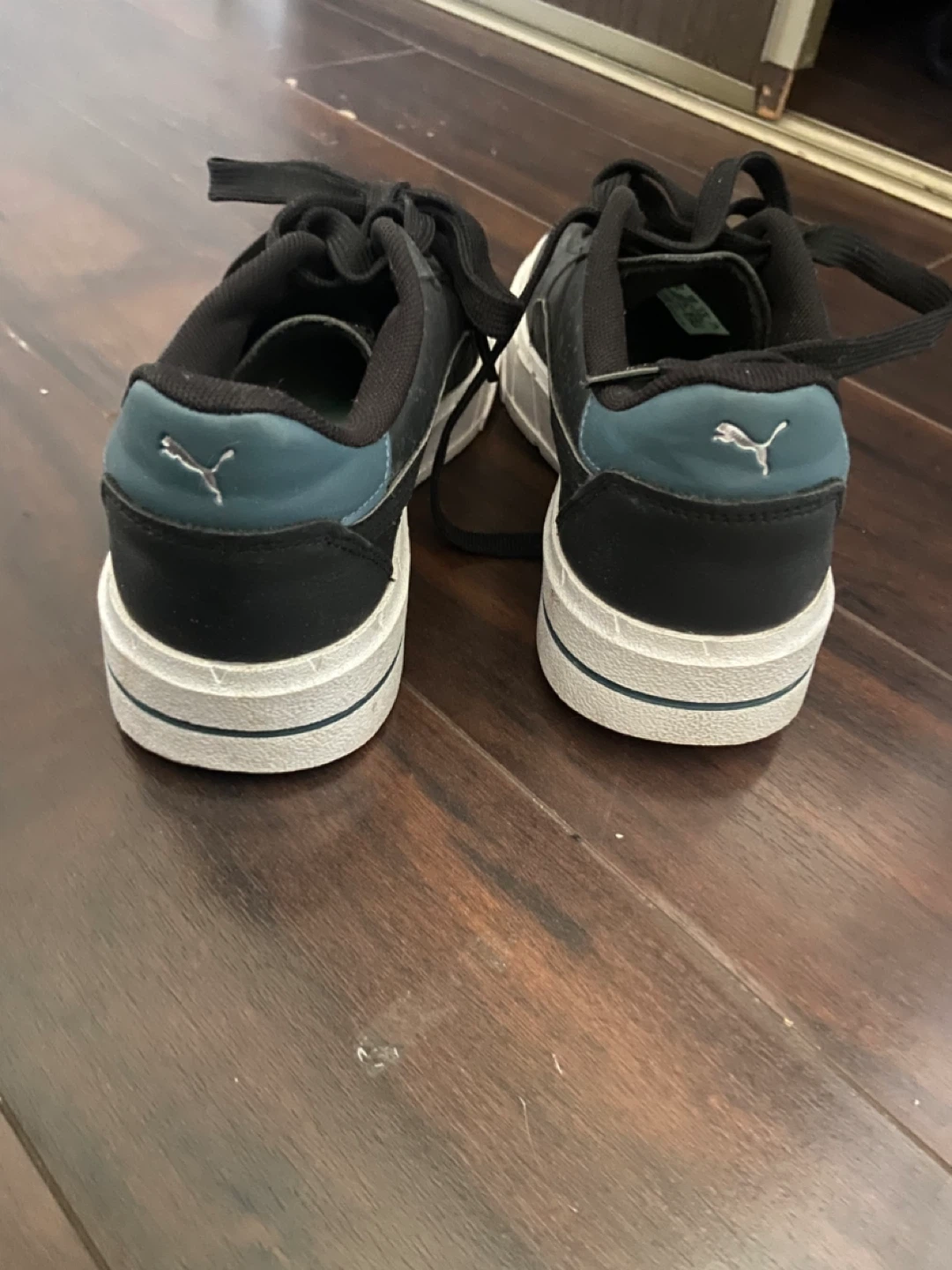 Puma Black Sneakers Size 7.5 Women's - photo 2