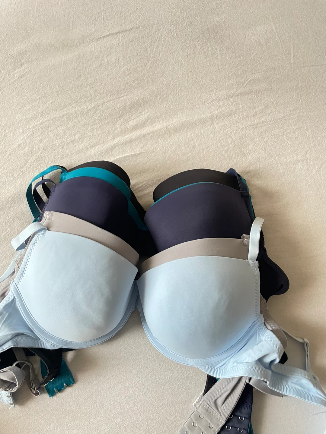 Set of 5 Bras - Assorted Colours & Sizes 80B/36B