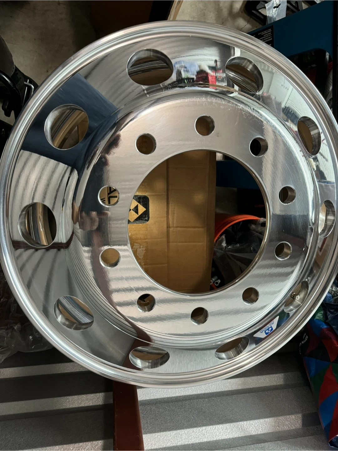 Alcoa Wheels Forged Aluminum 22.5 x 8.25 - photo 2