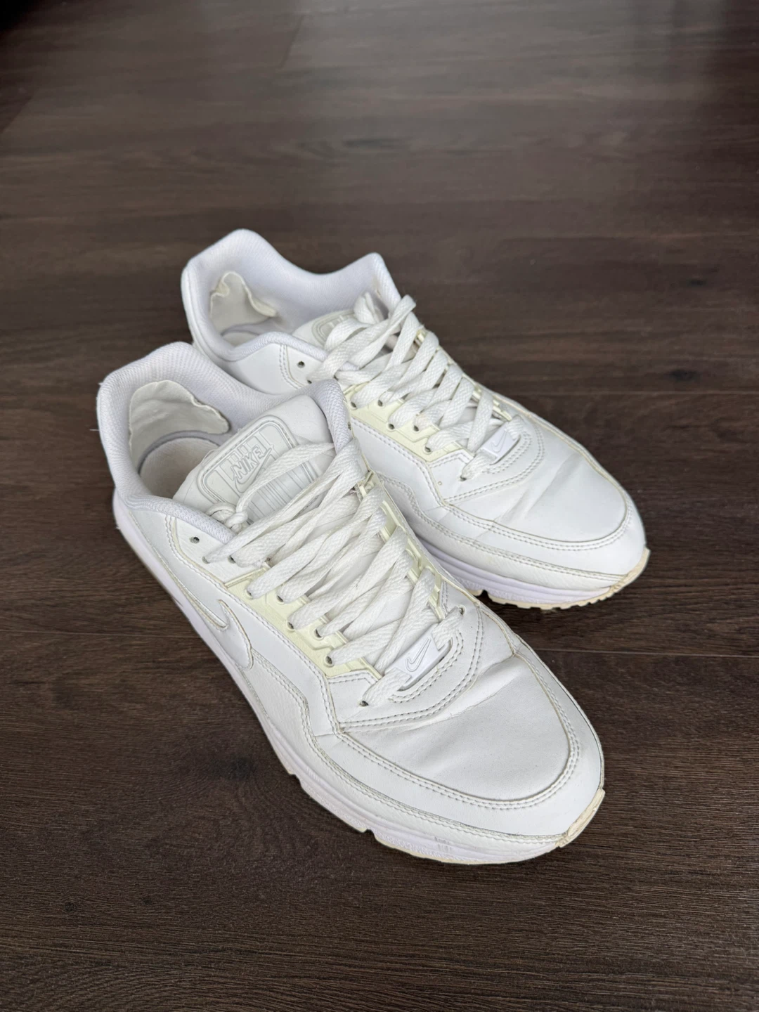 Nike Air Max White Sneakers - Size US 10.5