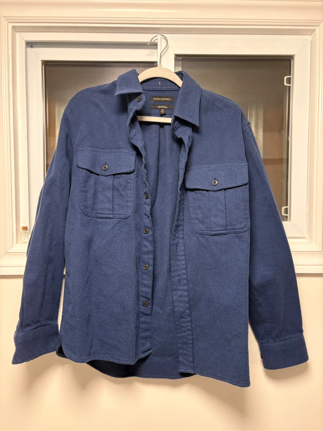 Banana Republic Standard Fit Blue Button-Up Shirt - Size M