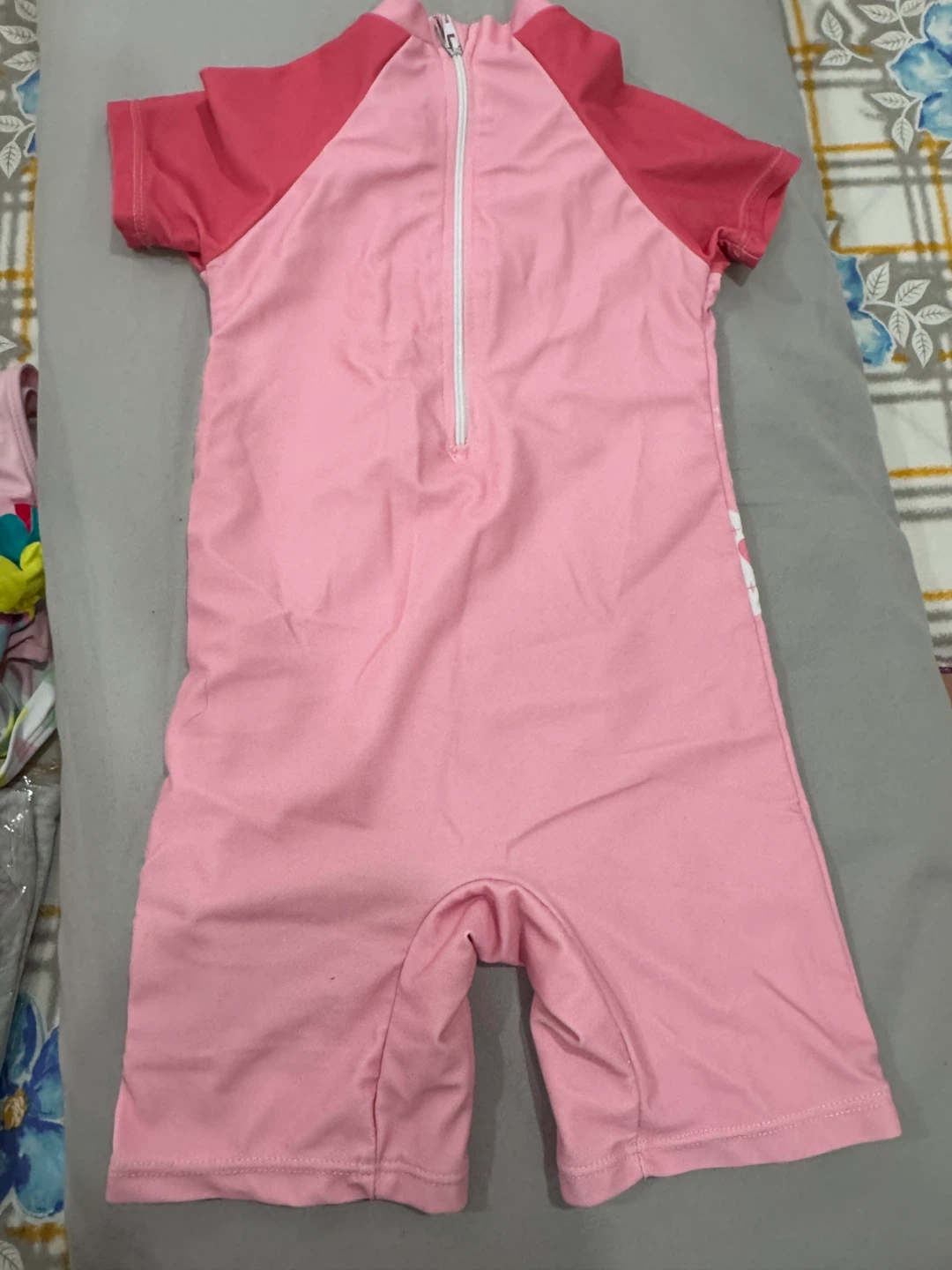 Kids Swimsuit Size - 2-3T - photo 2