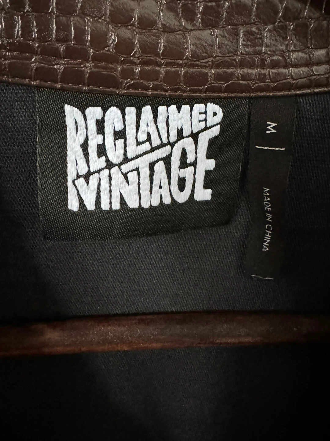 Brand New Faux Leather Snake Skin Print Brown Jacket - photo 3