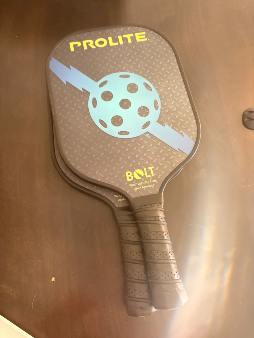 Pickleballs (Set of 3) & 2 Prolite Bolt Pickleball Paddle - photo 3