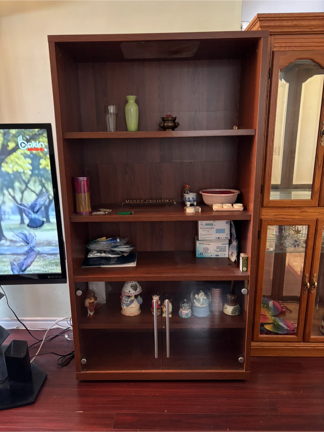 Dark Wood Bookcase with Glass Doors 🥕