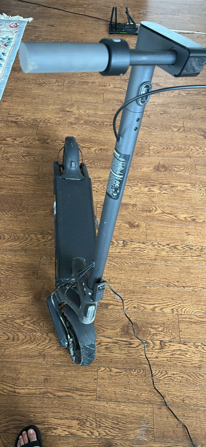 Navee s65 electric scooter