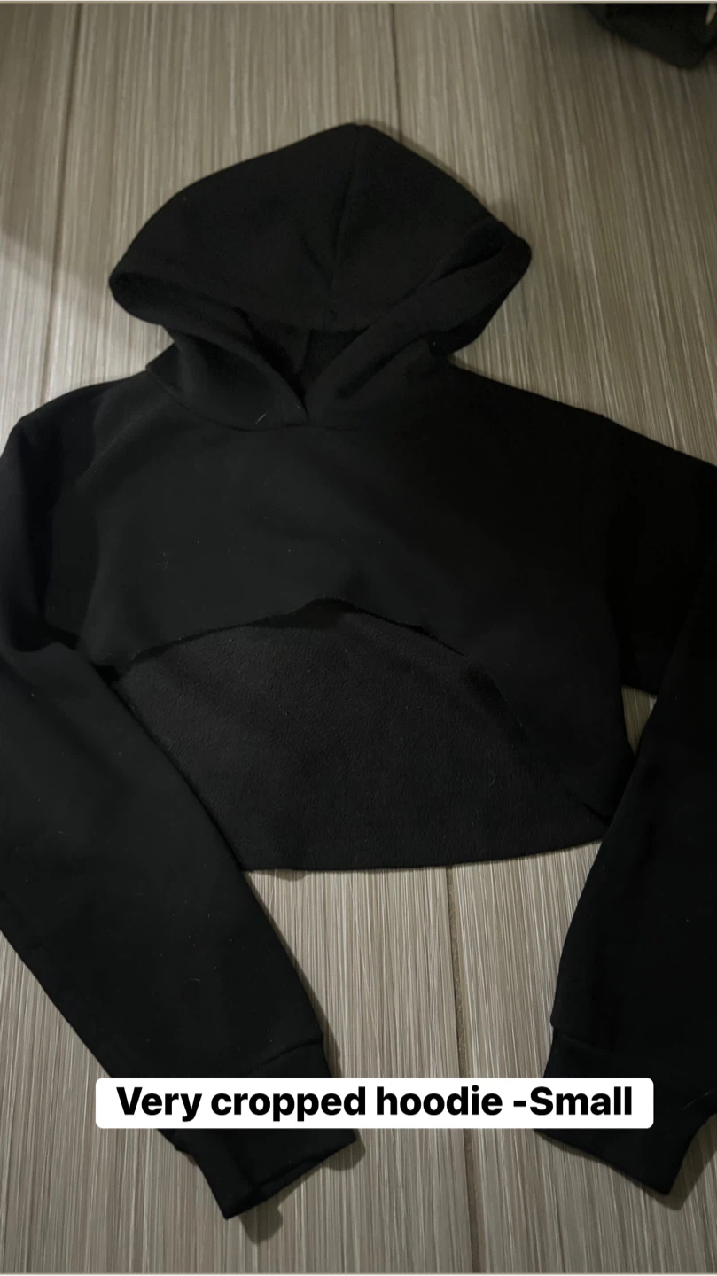 Black Very Cropped Hoodie - Small