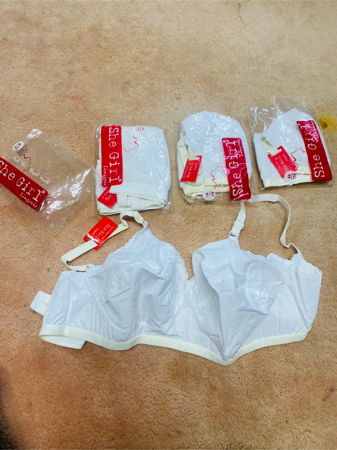 Ladies Bra (size 44) - New $5 each