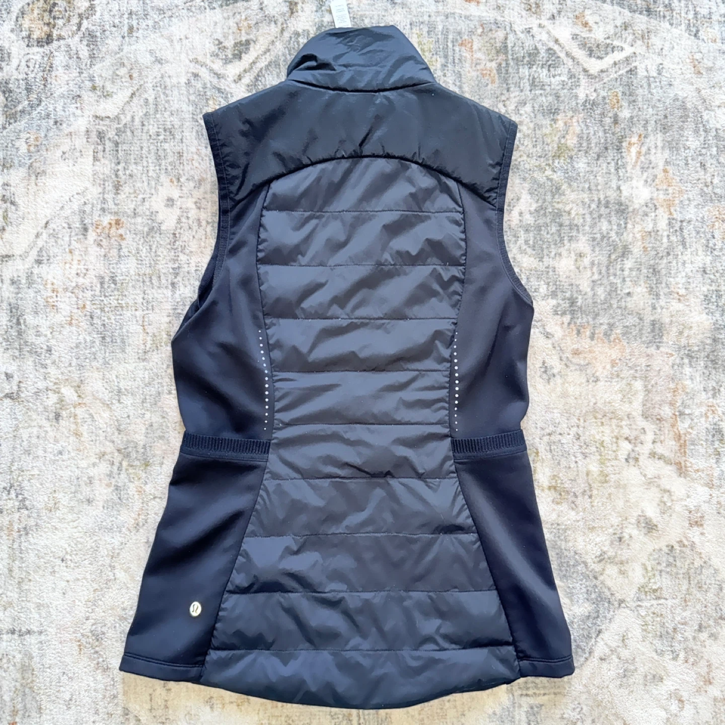 Lululemon Down For It All Vest - photo 3
