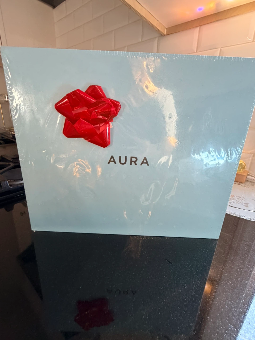 Aura 10" Digital Picture Frame - Black with Mat