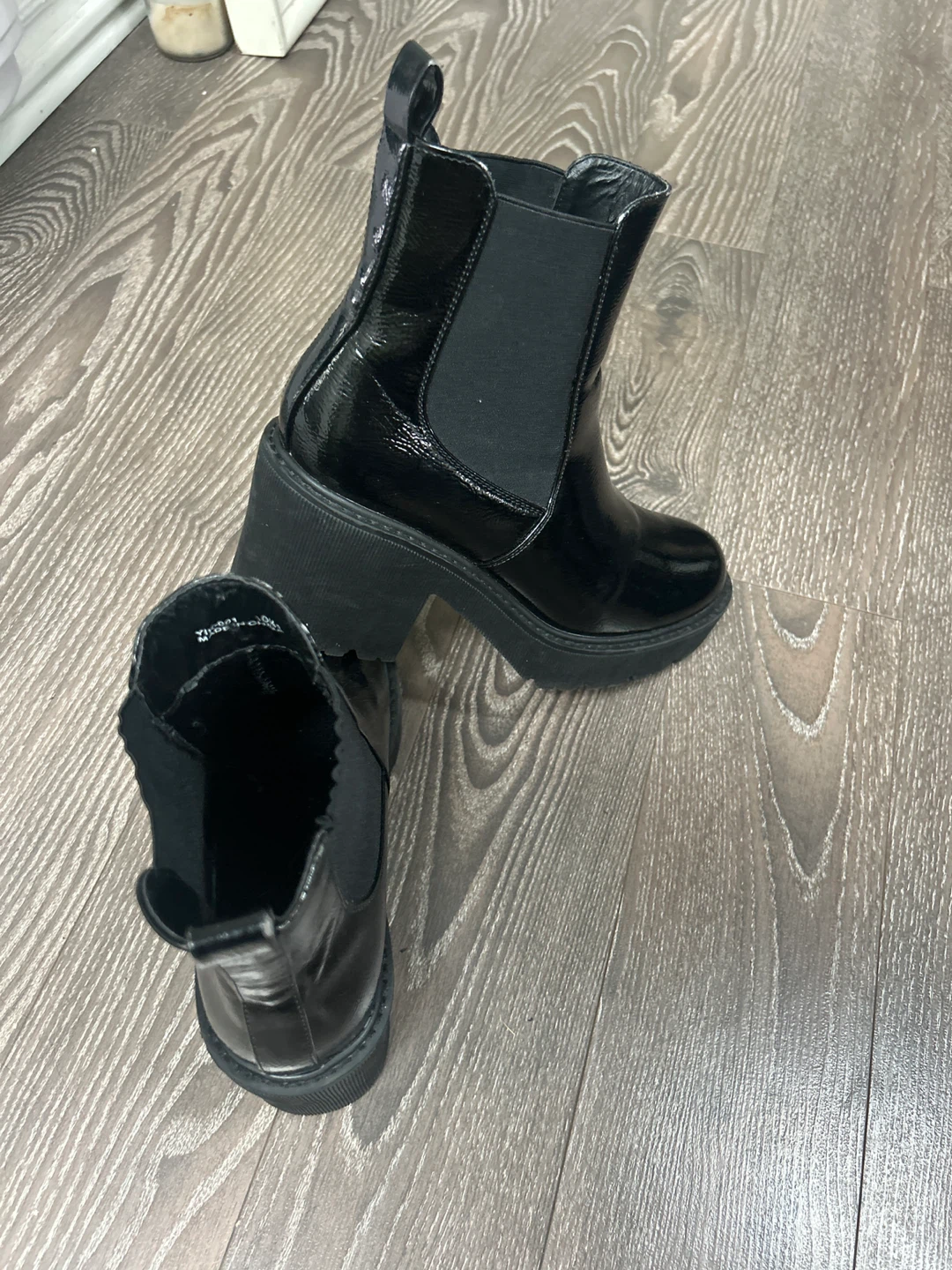 Black Patent Chelsea Boots - photo 2