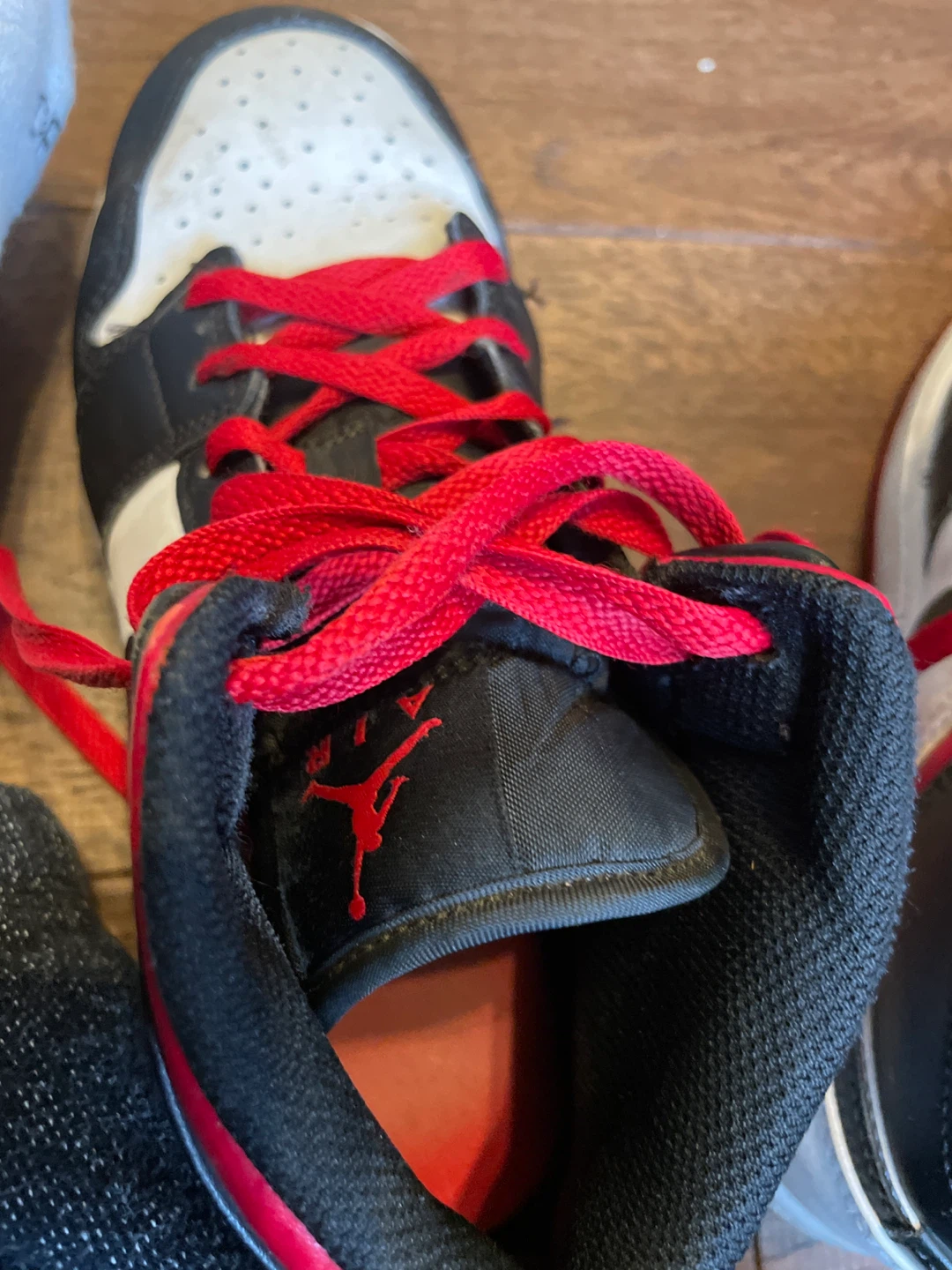 Air Jordan 1 Mid Sneakers - photo 5
