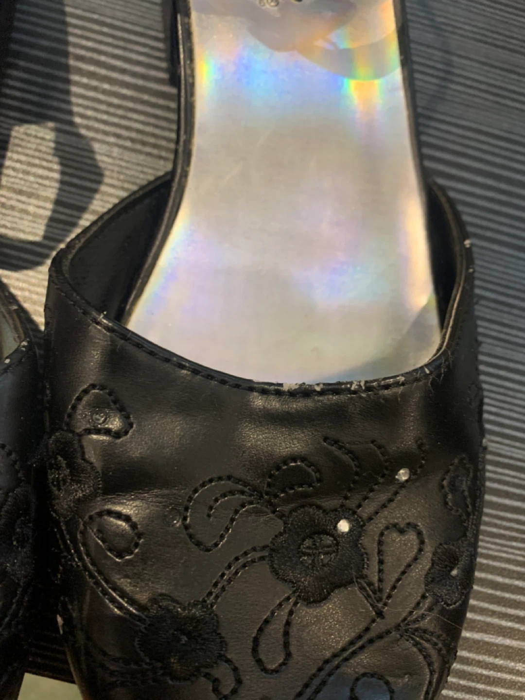 Jessie Black Floral Embellished Dress Shoes - Size 2 - photo 4