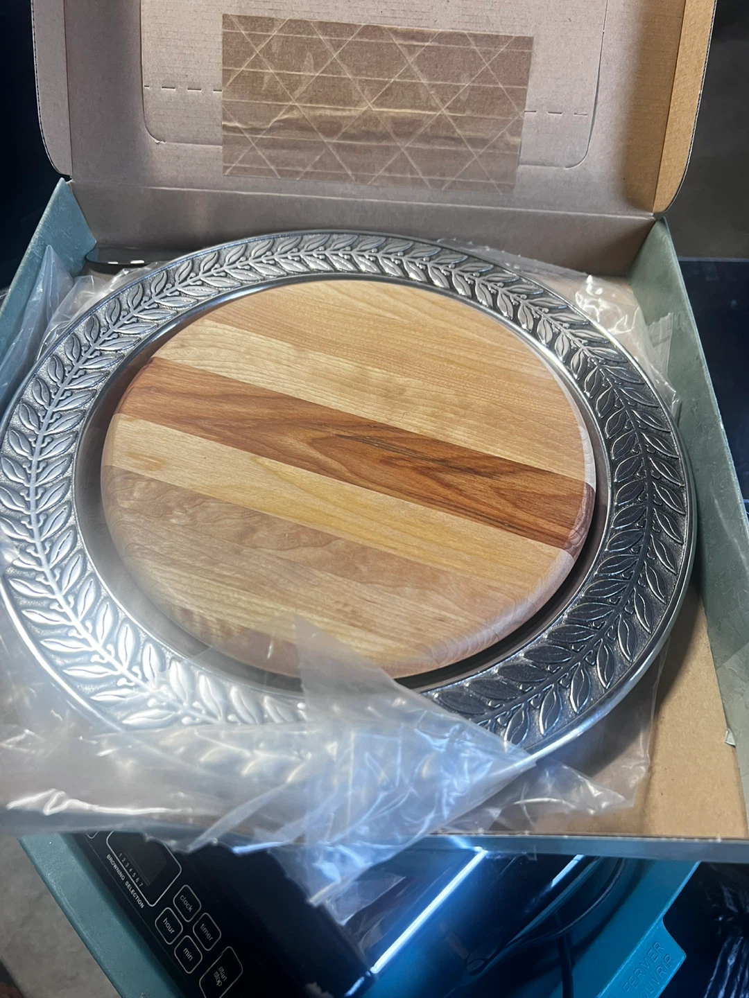 Wilton Armetale Serveware Platter