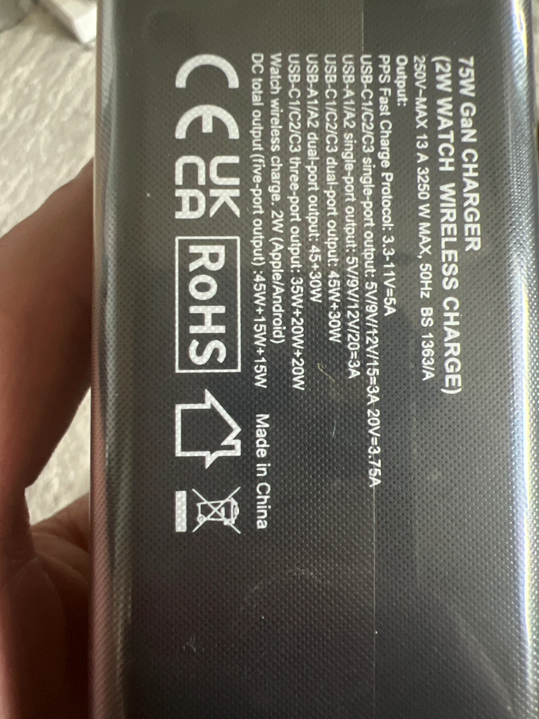 75W GaN Charger with Wireless Charging Pad - photo 3