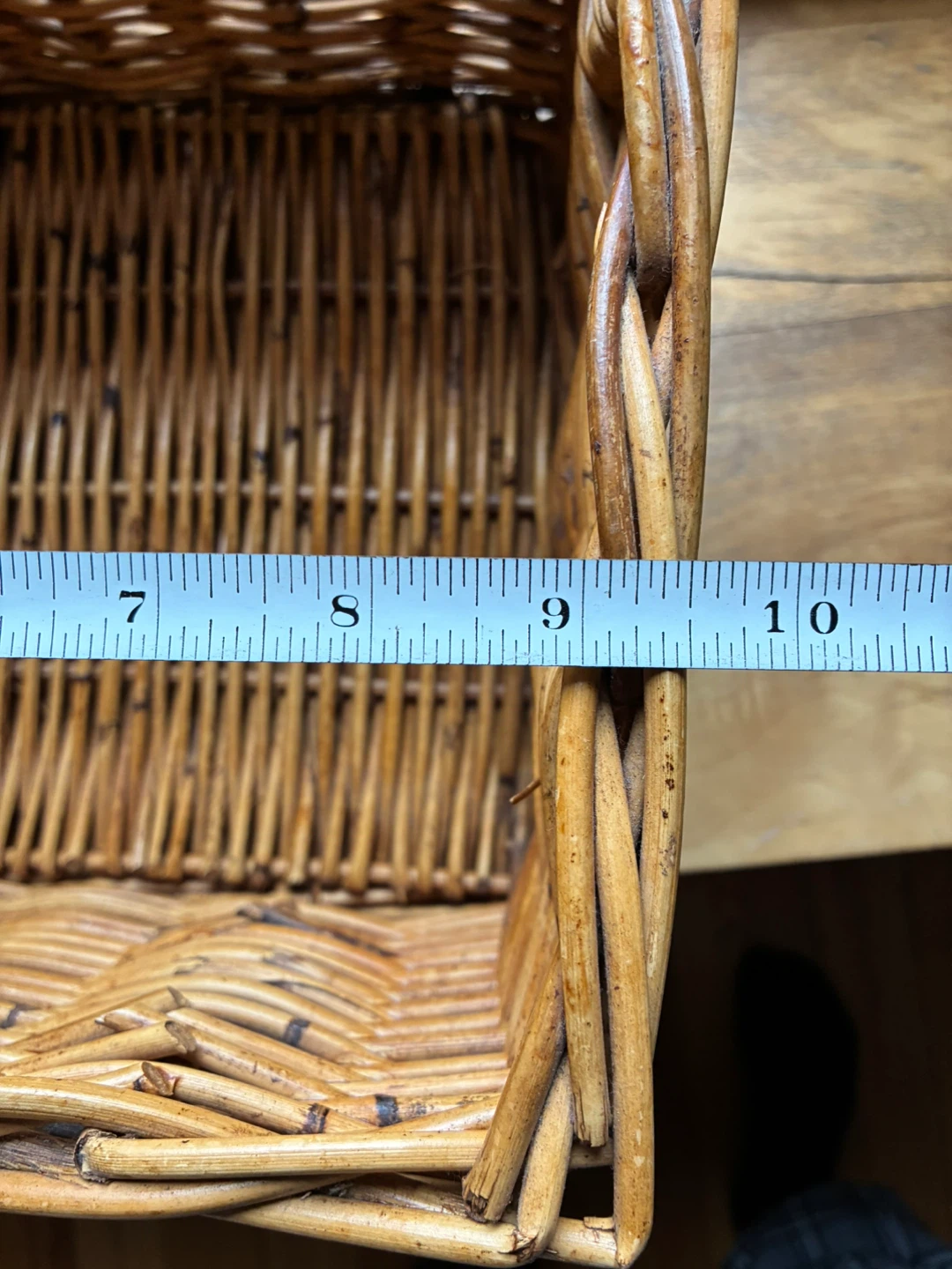 Gold wicker box 9 x 9 x 5 inch storage handle Donlands O'Connor - photo 4