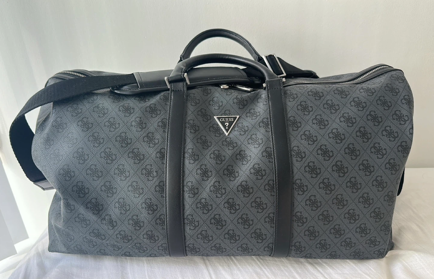Guess Monogram Men’s Weekender Bag